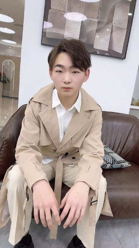 啊哲的第二张照片--九江相亲服务中心