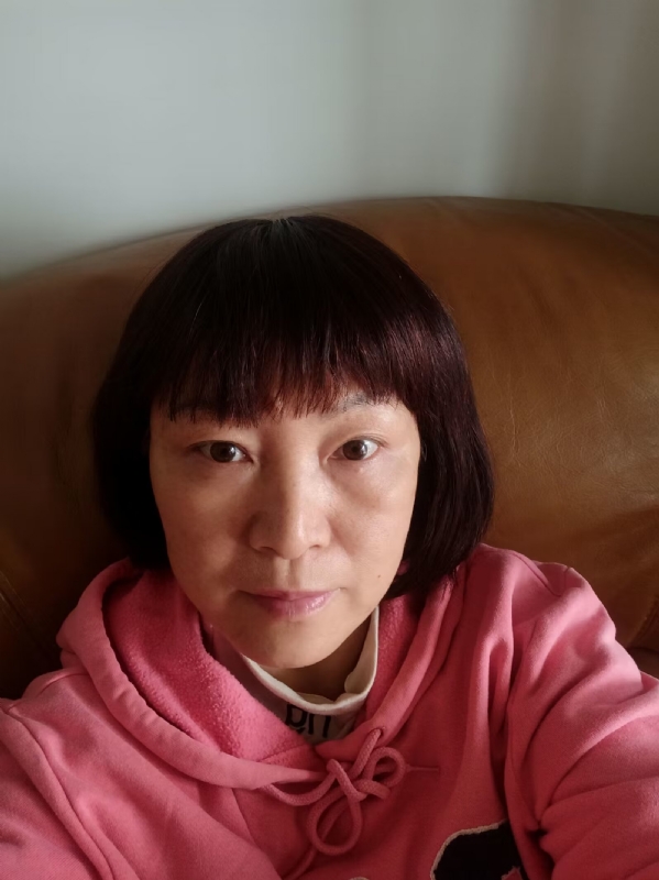 红玫瑰的第二张照片--九江相亲服务中心