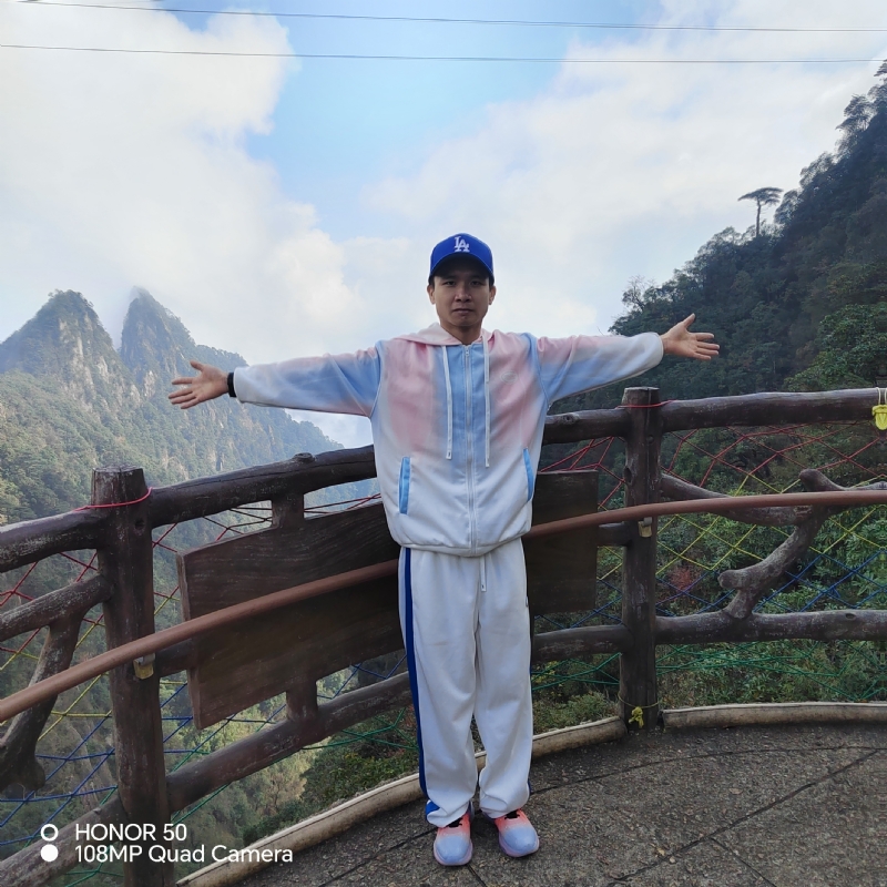 明明的第一张照片--九江相亲服务中心