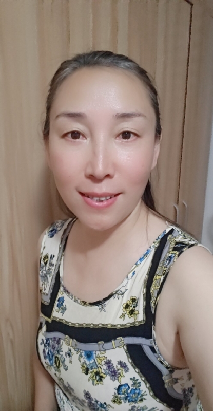 晓琴的第二张照片--九江相亲服务中心