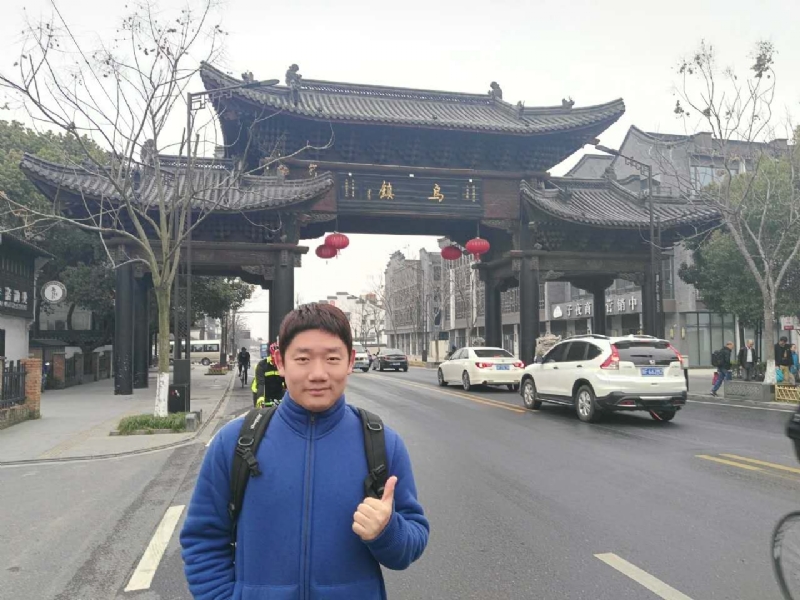 秋风秋雨的第一张照片--九江相亲服务中心