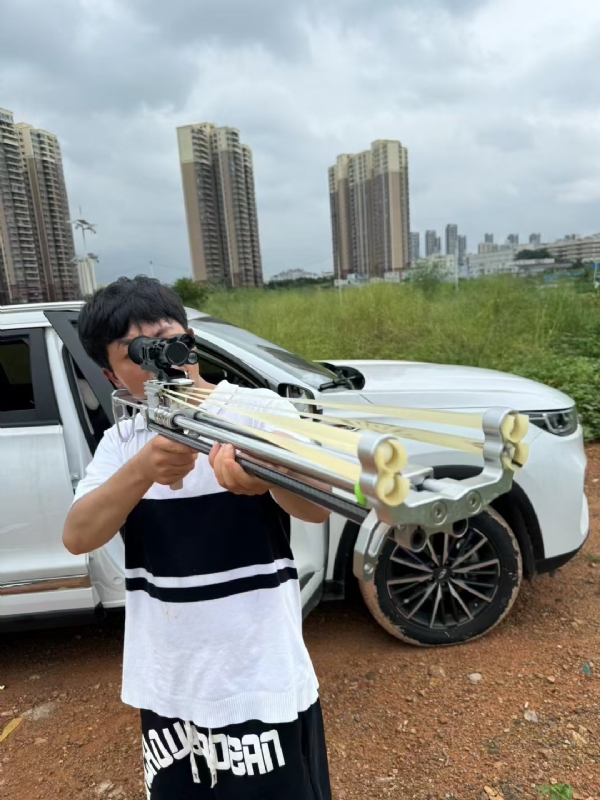 凌其飞的第一张照片--九江相亲服务中心