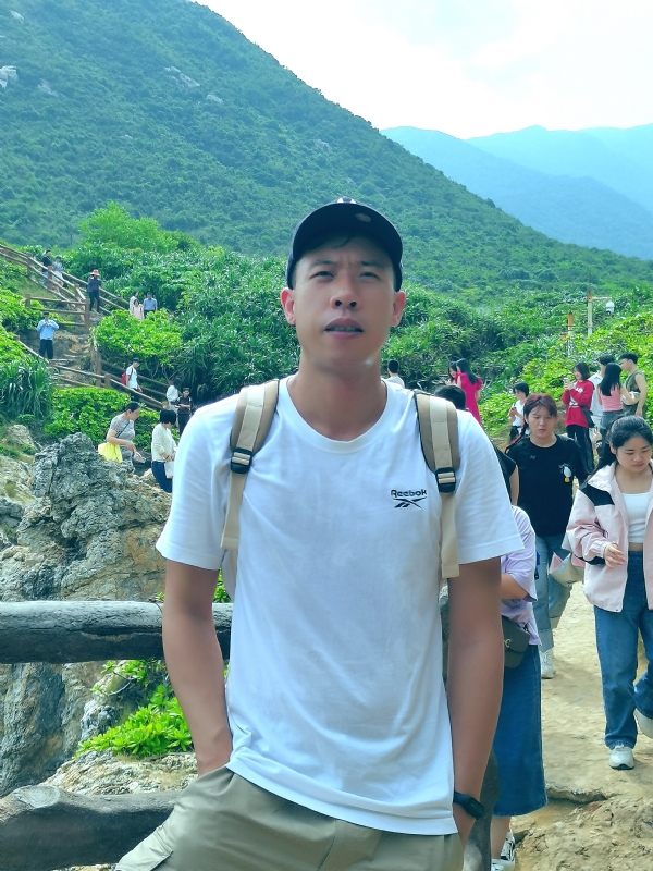 吴生的第一张照片--九江相亲服务中心