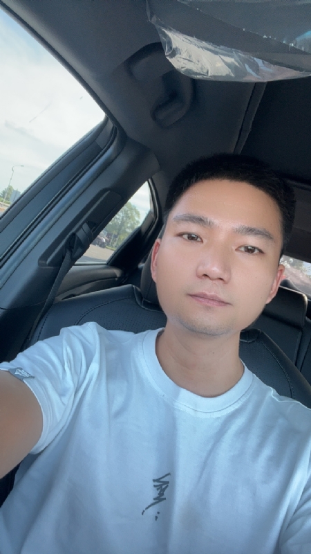 小江的第五张照片--九江相亲服务中心
