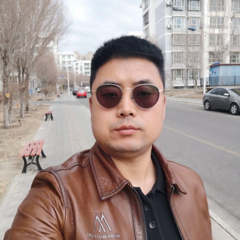 月下听风的第一张照片--九江相亲服务中心