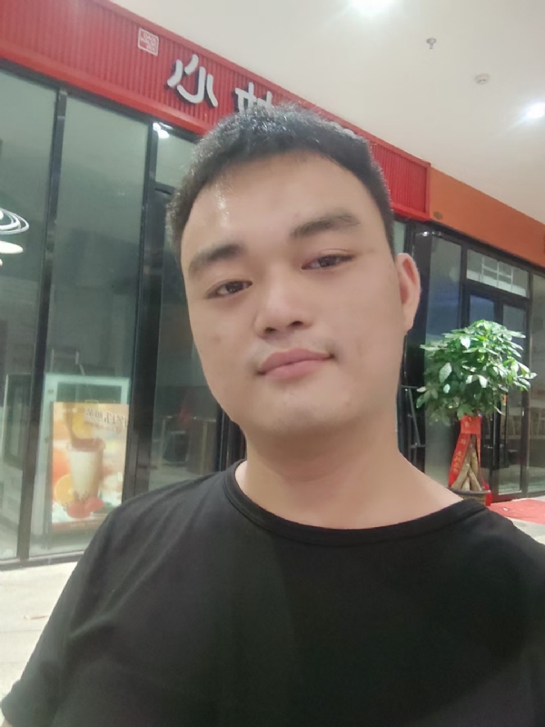 寻找另一半的第一张照片--九江相亲服务中心